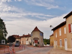 Photo paysage et monuments, Noailly - La Commune