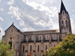 Photo paysage et monuments, Renaison - L'église