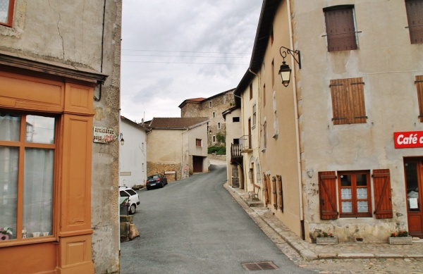 Photo Saint-Just-en-Chevalet - La Commune