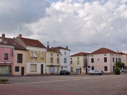 Photo de Saint-Martin-d'Estréaux