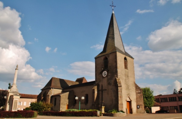 Photo Saint-Martin-d'Estréaux - L'église
