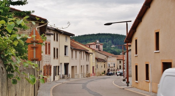 Photo Saint-Priest-la-Prugne - La Commune