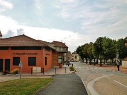 Photo paysage et monuments, Saint-Romain-la-Motte - La Commune