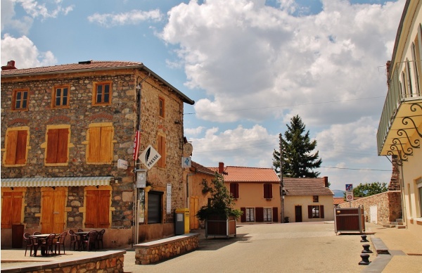 Photo Villerest - La Commune