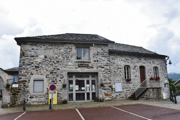 Photo Araules - la mairie