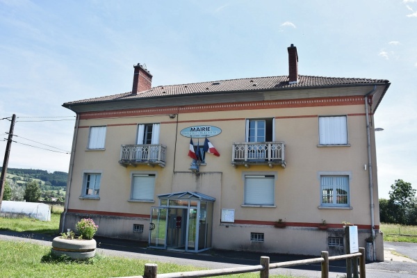 Photo Vissac-Auteyrac - la mairie