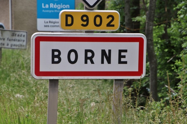 Photo Borne - borne (43350)