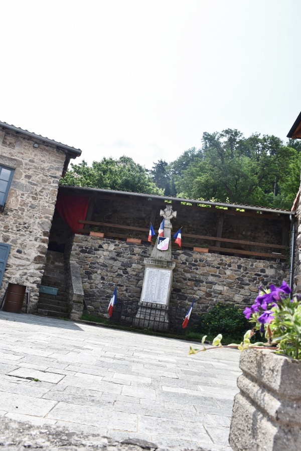 Photo Chamalières-sur-Loire - le monument aux morts