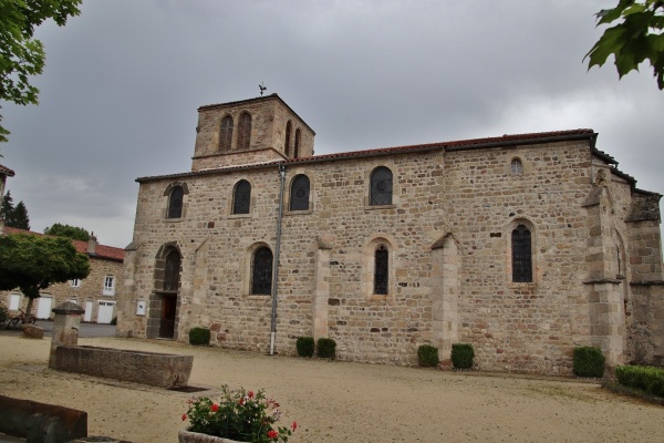 Photo Chomelix - église saint Pierre