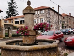 Photo paysage et monuments, Costaros - La Commune