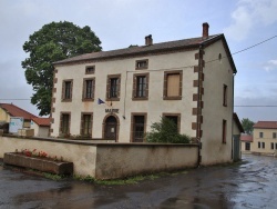 Photo paysage et monuments, Fix-Saint-Geneys - la mairie