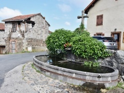 Photo paysage et monuments, Javaugues - la fontaine