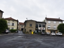 Photo paysage et monuments, Laussonne - la commune