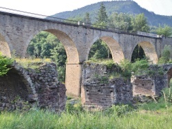 Photo paysage et monuments, Lavoûte-sur-Loire - le pont