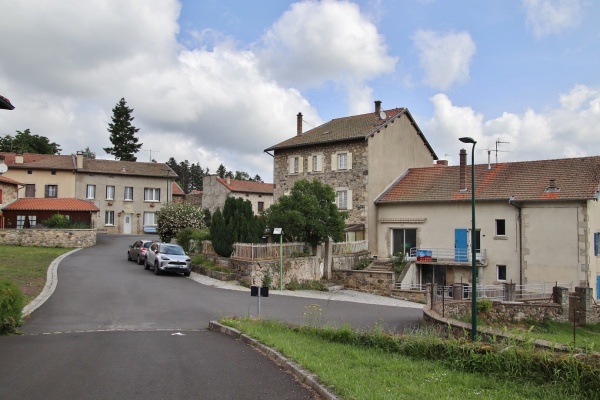 Photo Monlet - le village