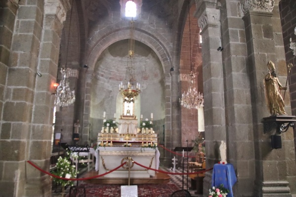 Photo Polignac - église saint Martin