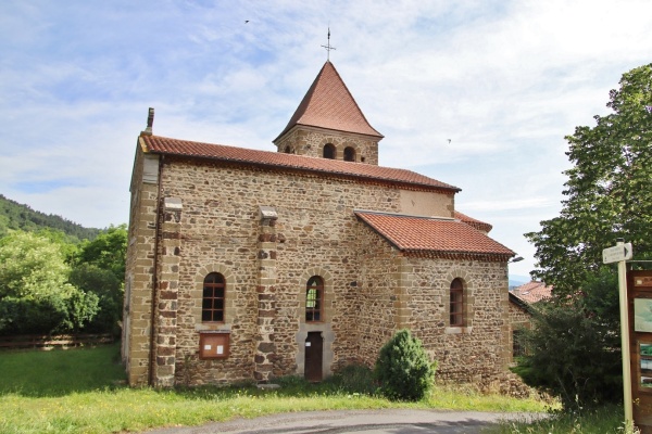 Photo Saint-Austremoine - église saint Austremoine