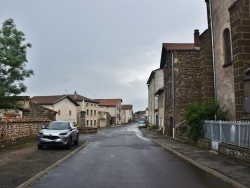 Photo paysage et monuments, Sainte-Eugénie-de-Villeneuve - le village