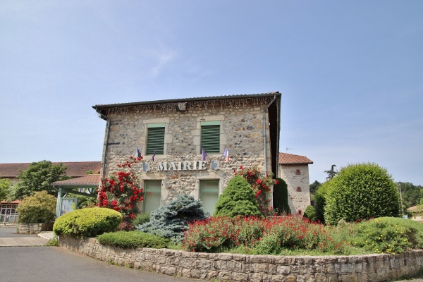 Photo Saint-Germain-Laprade - la mairie