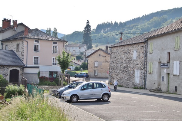 Photo Saint-Hostien - le village