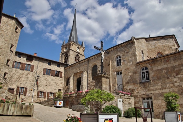 Photo Saint-Pal-de-Chalencon - église saint Paul