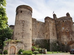 Photo paysage et monuments, Saint-Vidal - le château