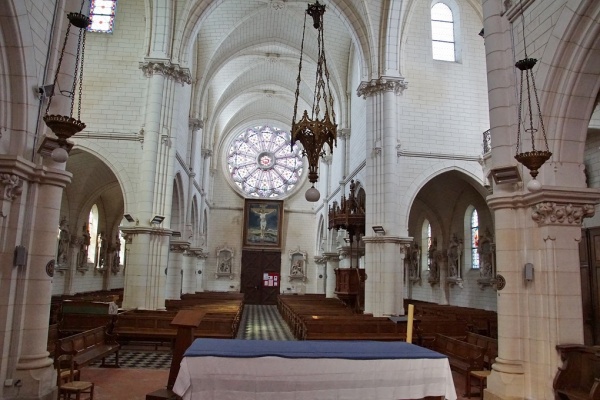 Photo Autry-le-Châtel - église Saint Etienne