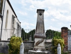 Photo paysage et monuments, Breteau - le monument Aux Morts