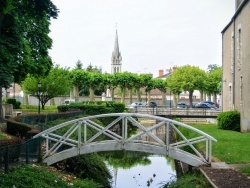 Photo paysage et monuments, Briare - Briare Loiret; Le petit pont de bois.