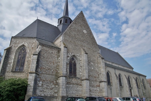 Photo Coullons - église Saint Etienne