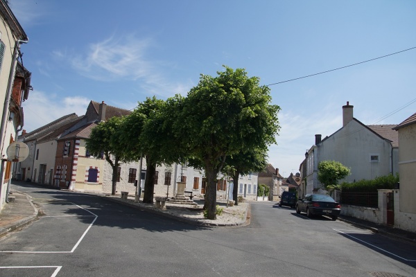 Photo Ousson-sur-Loire - le Village