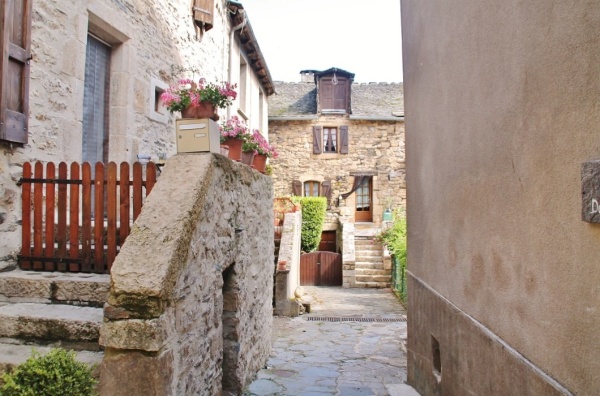 Photo Bédouès - La Commune