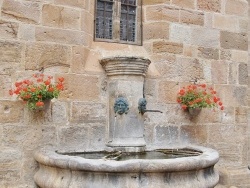 Photo paysage et monuments, La Canourgue - la Fontaine