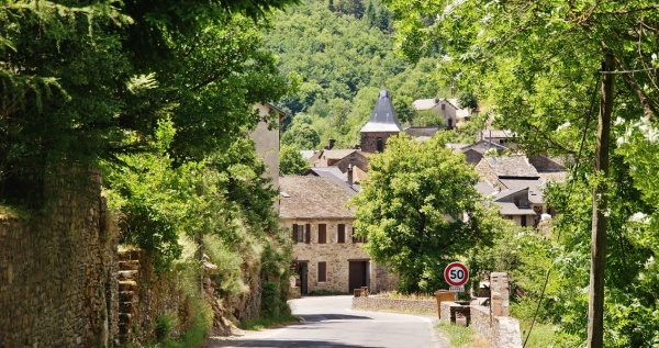 Photo Fraissinet-de-Fourques - La Commune
