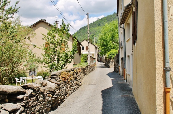 Photo Ispagnac - La Commune ( Faux )