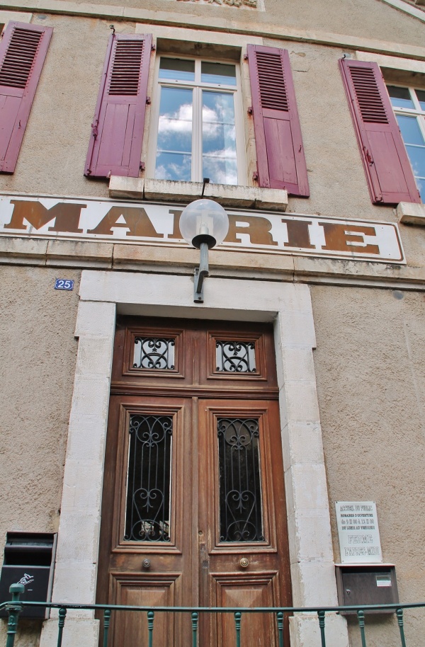 Photo Meyrueis - La Mairie