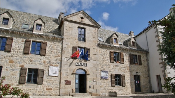 Photo Nasbinals - la mairie