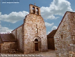 Photo paysage et monuments, Prévenchères - Eglise Saint-Michel de La Garde Garde-Guérin, ancienne chapelle du château.