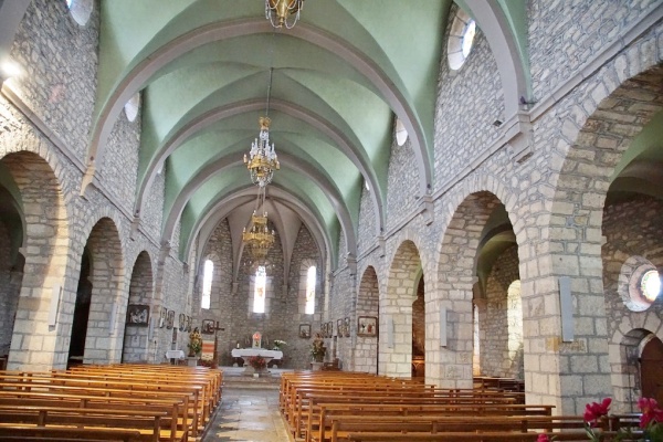 Photo Saint-Germain-du-Teil - église saint Germain