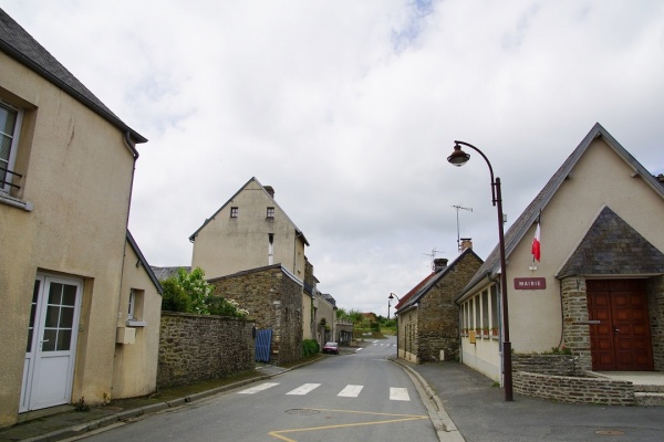 Photo Couvains - le village