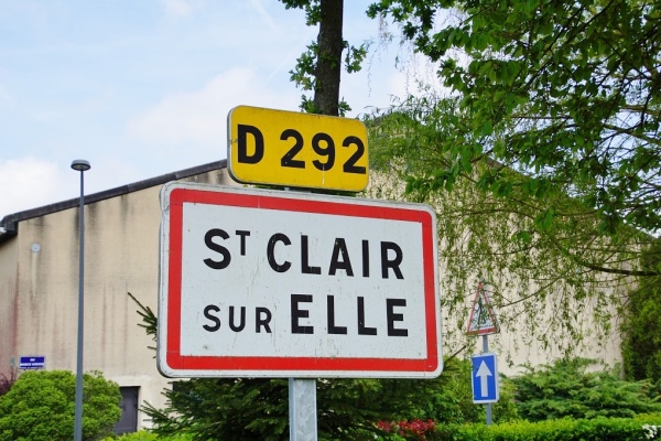 Photo Saint-Clair-sur-l'Elle - saint clair sur elle (50680)