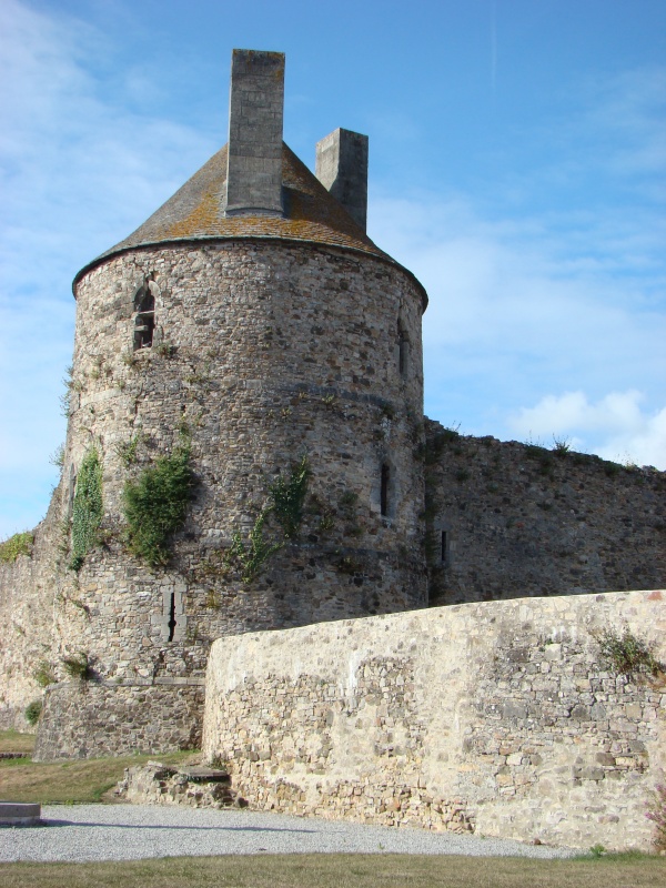 Le donjon du chateau de Saint-Sauveur-Le-Vicomte