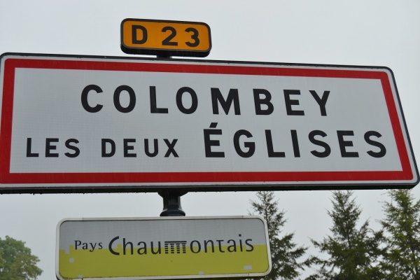 Photo Colombey-les-Deux-Églises - colombey les deux église (52330)