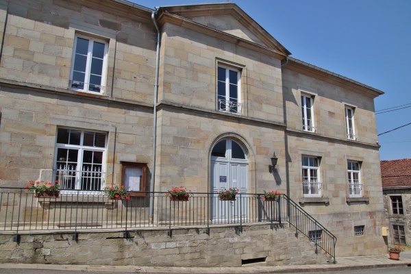 Photo Enfonvelle - la mairie