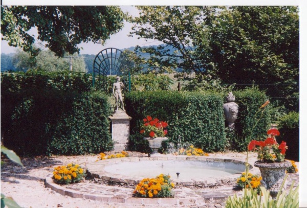 Photo Brizeaux - Le jardin du peintre- N0 2