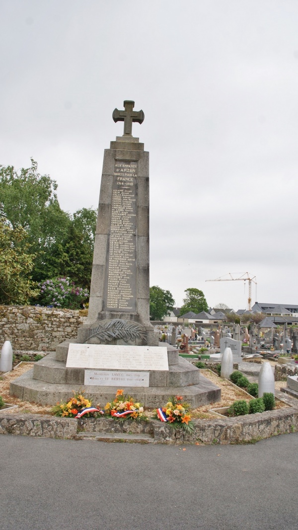 Photo Arzon - Monuments Aux Morts