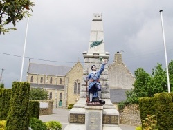 Photo paysage et monuments, Belz - le Monuments Aux Morts