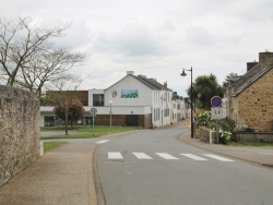 Photo paysage et monuments, Brandivy - le village