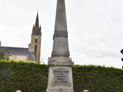 Photo paysage et monuments, La Chapelle-Caro - le monument aux morts