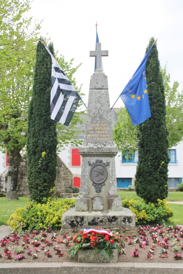 Photo Crach - le monument aux morts